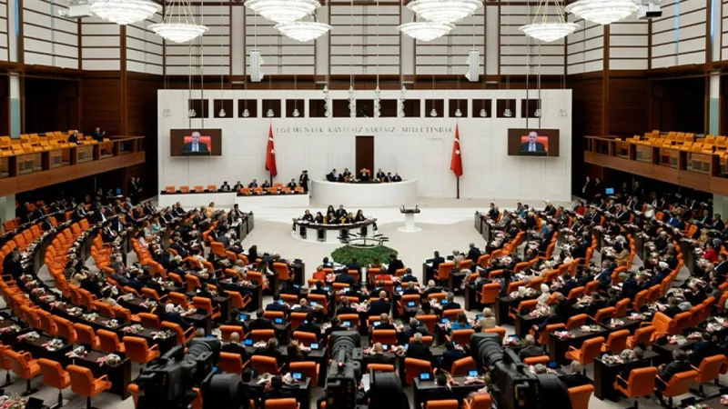 TBMM'de Yeni Dönem! Başkanlık Divanı Seçildi: İşte Görev Dağılımı