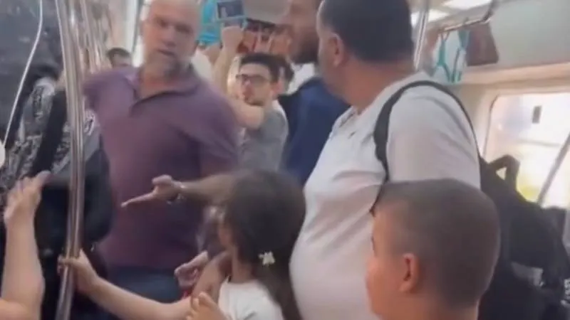 Marmaray'da Darp Şoku! Aile Bakanlığı'ndan Olay Çocuklara Destek