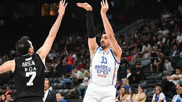 Efes Beşiktaş'ı Yendi! İnanılmaz Geri Dönüşün Sırrı Ne?