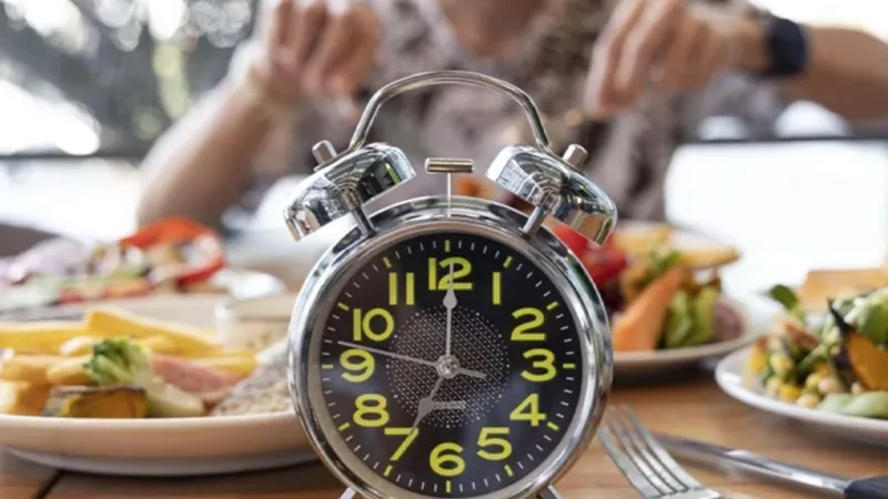 Aralıklı Oruç İşe Yarıyor Mu? Uzmanlar Açıkladı! İşte Gerçekler