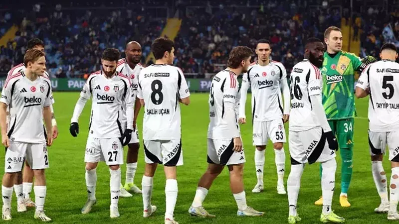 Beşiktaş Rizespor Maçı İlk 11'i Sızdı! Şok Kadro!