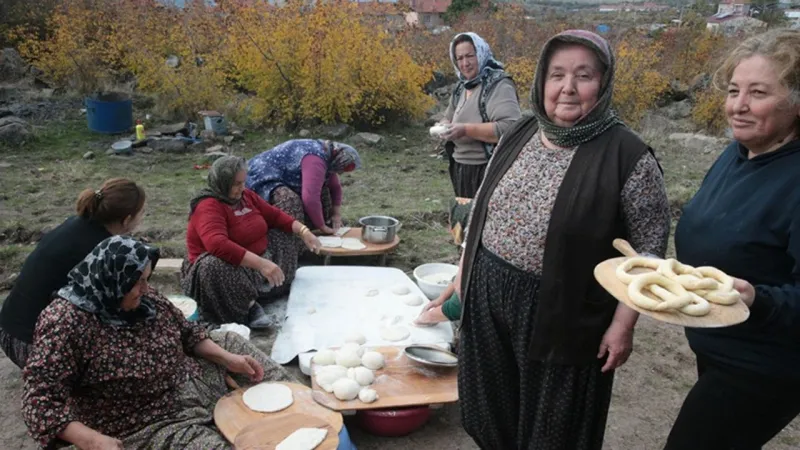 Bolu'da kadınlar "kürül" geleneğini imece usulü yaşatıyor