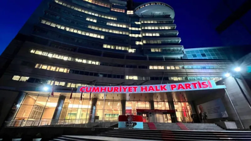 CHP kurmayları: Gündemimiz parti içi tartışmalar değil, yargı operasyonları