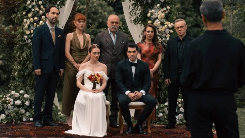 Çukur dizisinin başrolleri yeniden bir arada: Veliaht geliyor...