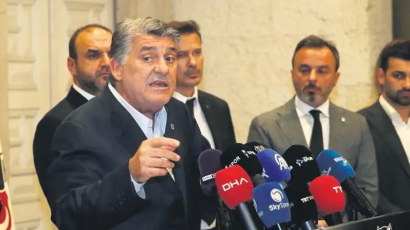 Beşiktaş'ta Şok İddia! Başkan Adayı mı Çıkıyor?