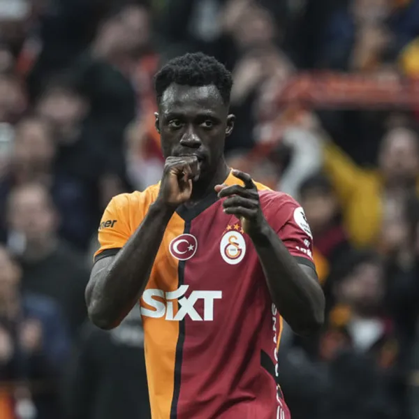 Davinson Sanchez'e ülkesinden büyük övgü!