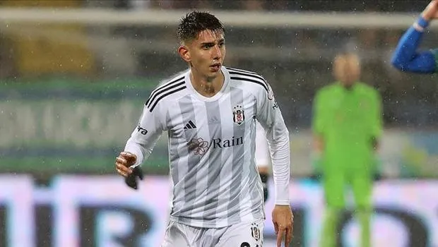 Demir Ege Tıknaz Beşiktaş'ta! Şenol Güneş Ne Karar Verecek?