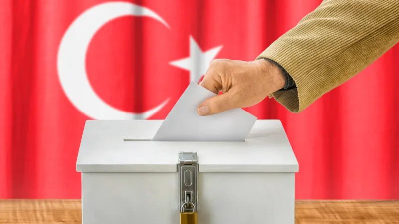 Devlet Bahçeli tarih verdi, Mehmet Tezkan bombayı patlattı: 2026’da seçim mi olacak?