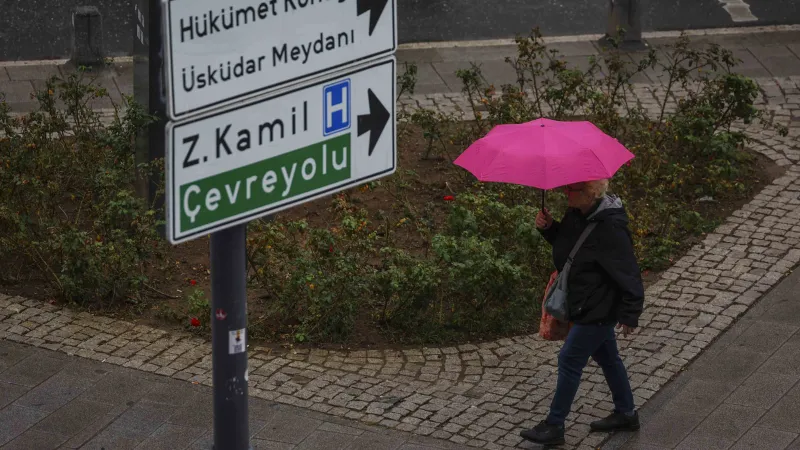 Dikkat: Bu kentlere gök gürültülü sağanak geliyor!