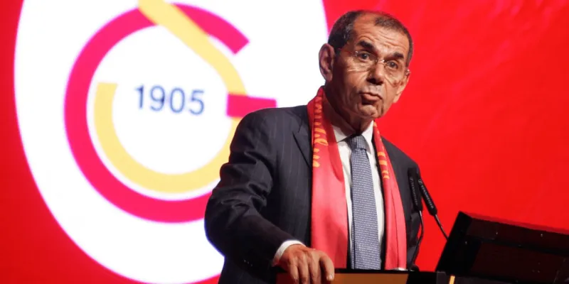 Dursun Özbek kendini kaptırdı: Kutlamalardaki hareketi olay oldu