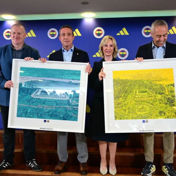 Fenerbahçe'den Bomba Transfer! Dev Sponsorluk Anlaşması İmzalandı