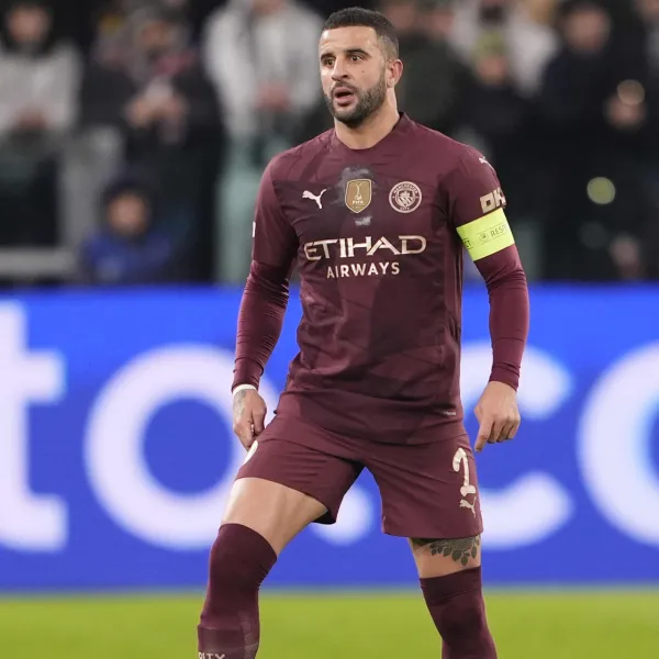 F.Bahçe'den Kyle Walker harekatı!