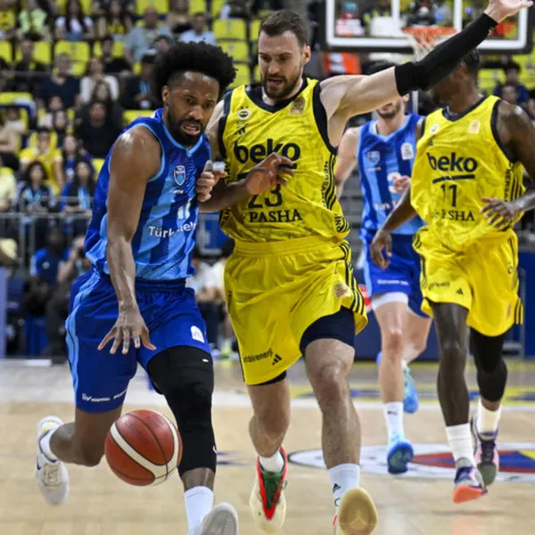 Fenerbahçe Beko, yarı finalde!
