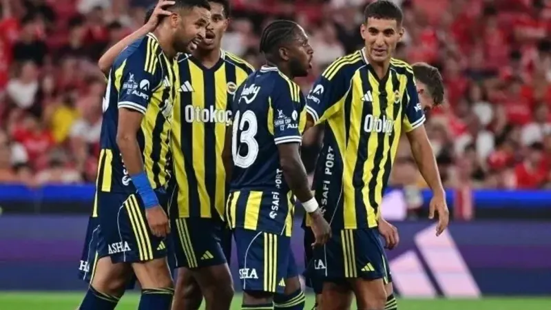 Fenerbahçe ŞL Turu İçin Sahada! Feyenoord Maçı Ne Zaman?