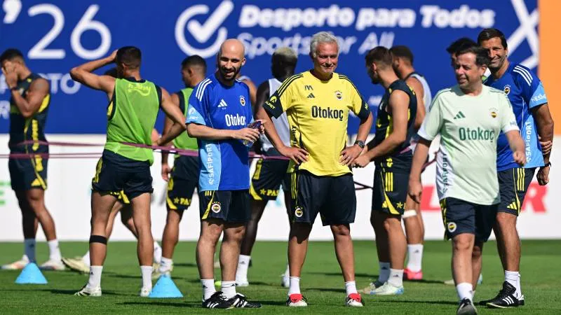 Mourinho'dan Şok Karar! Fenerbahçe'yi Bile Bile Yanlışa mı Sürükledi?