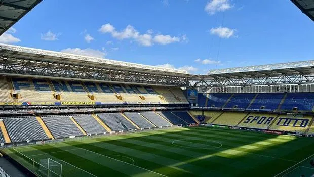 Fenerbahçe Stadı'nda Neler Oluyor? Ülker'de Büyük Tadilat Başladı!