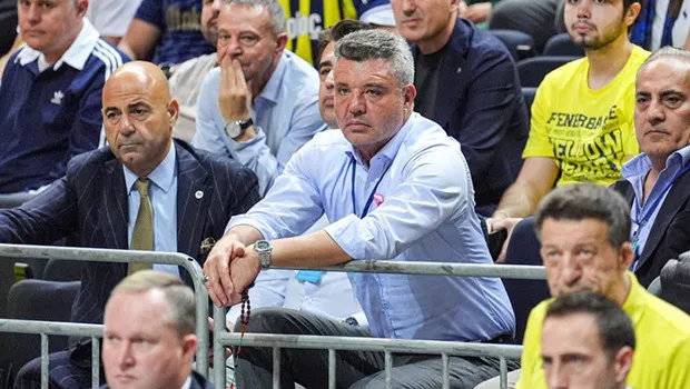 Fenerbahçe'de Kritik Divan Toplantısı! Koç ve Yıldırım Aynı Sahnede!