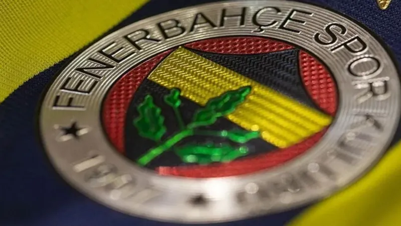 Fenerbahçe'nin Transfer Sihirbazı! Çalhanoğlu'nun Menajeri Mi?