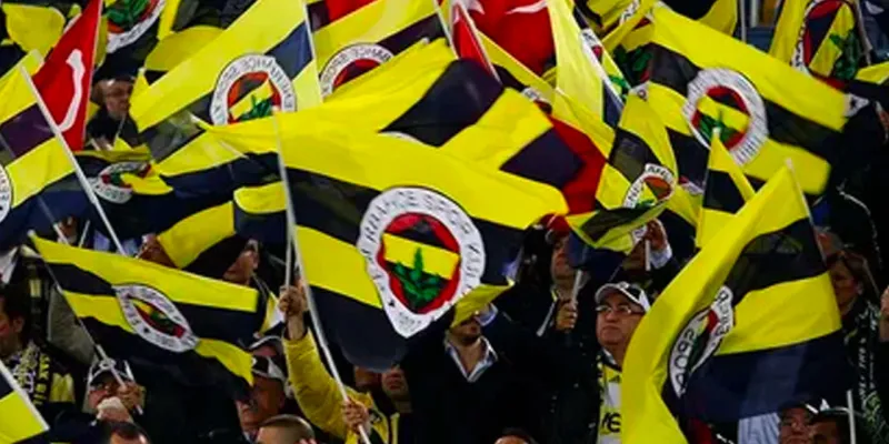 Fenerbahçe Transfer Bombası! Schick Geliyor Mu?