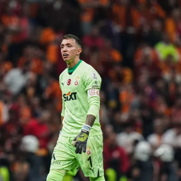 Muslera'dan Bomba Transfer! Yeni Takımı Şaşırttı