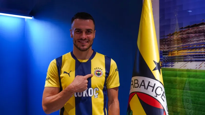 Kostić Juventus'a Geri Dönüyor! Fenerbahçe Transferden Vaz Mı Geçti?