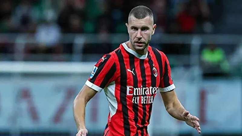 Galatasaray'dan Bomba Transfer Hamlesi! Pavlovic Geliyor Mu?