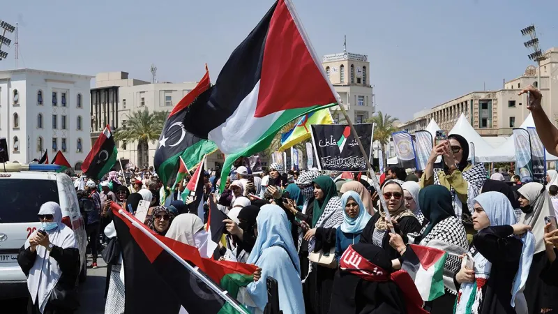 Gazze'ye ilerleyen Mağrip Direniş Konvoyuna Libyanın Zliten kentinde coşkulu karşılama