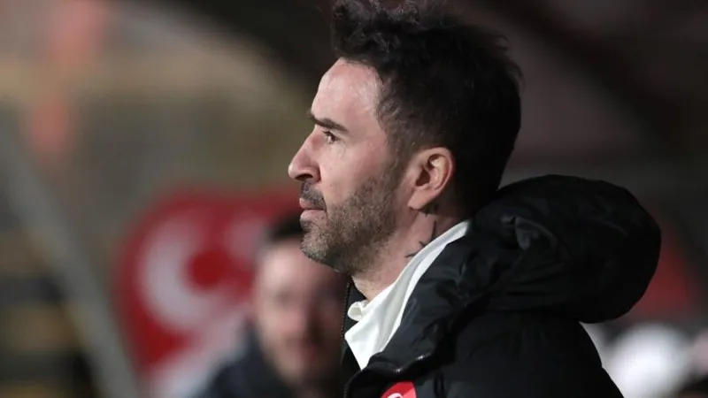 Gökhan Gönül, Ümit Milli Takım Teknik Direktörlüğü görevinden ayrıldı