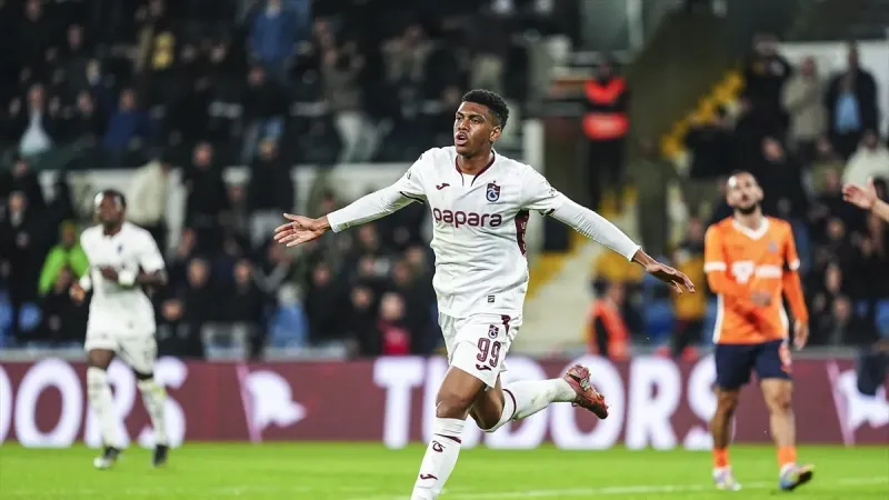 Trabzonspor Fırtınası! Başakşehir'i Gol Düellosuyla Devirdi