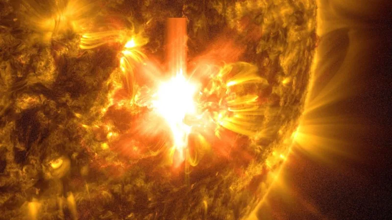 Güneş Çıldırdı! NASA Bile Nedenini Anlamıyor! Şaşırtan Güneş Döngüsü