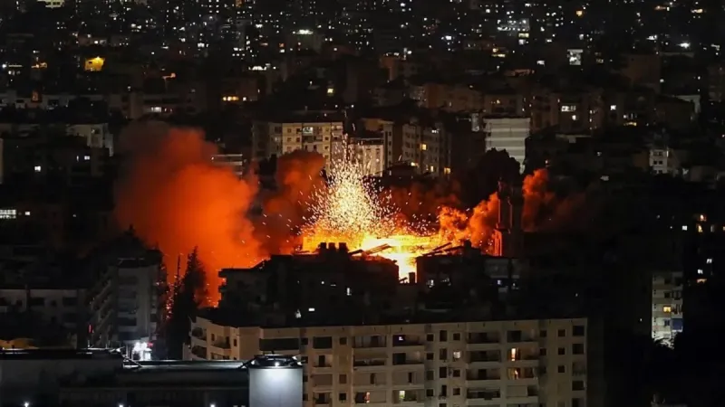 İsrail'den Beyrut’un Dahiye bölgesine 7 hava saldırısı!