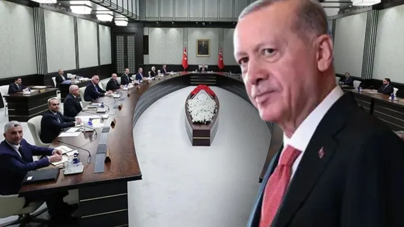 Kabine Sarsılıyor: Hangi Bakanın Koltuğu Garanti? Şok İddia!