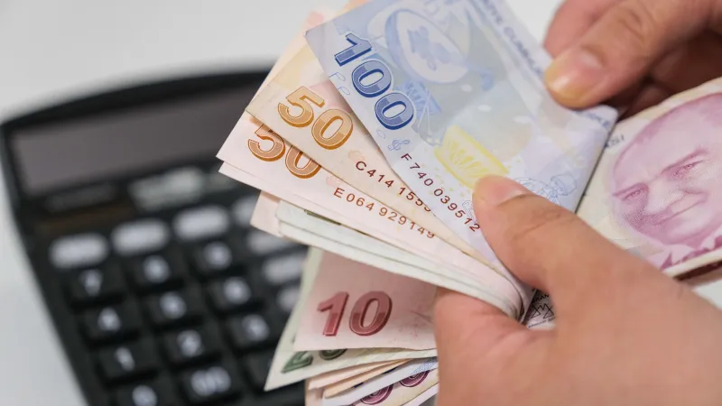 Kamu işçilerine hükümetin zam teklifi belli oldu