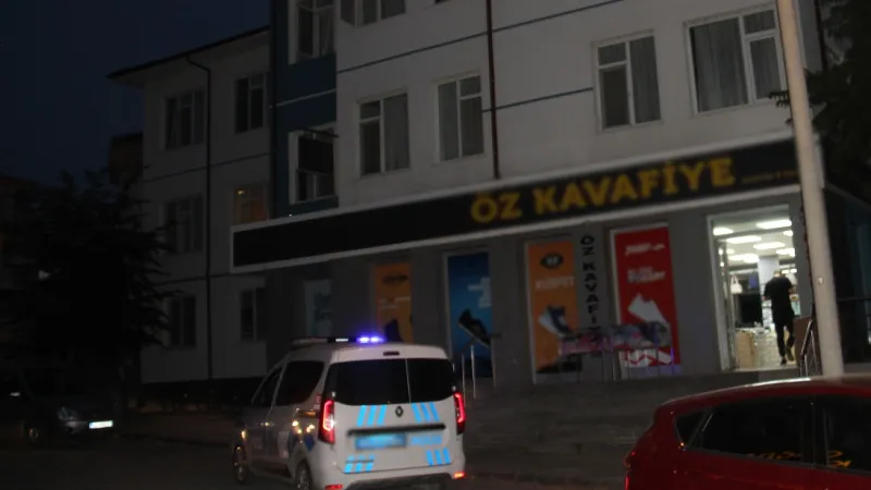 Konya'da Otel Faciası! 2 Yaşındaki Çocuk Pencereden Düştü