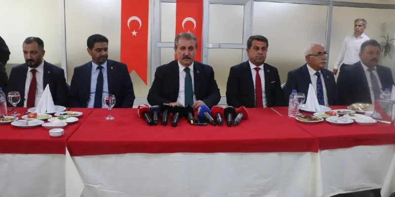 Destici'den CHP'ye Kayyum Uyarısı: Hukuk İçinde Kalın!
