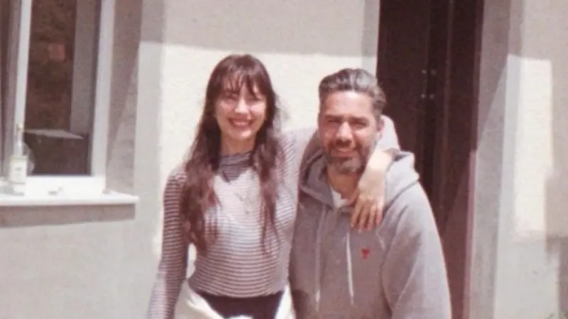 Neslihan Atagül'den Oğlu Aziz'le İlk Bayram Pozu! Görenler Şaşkın!
