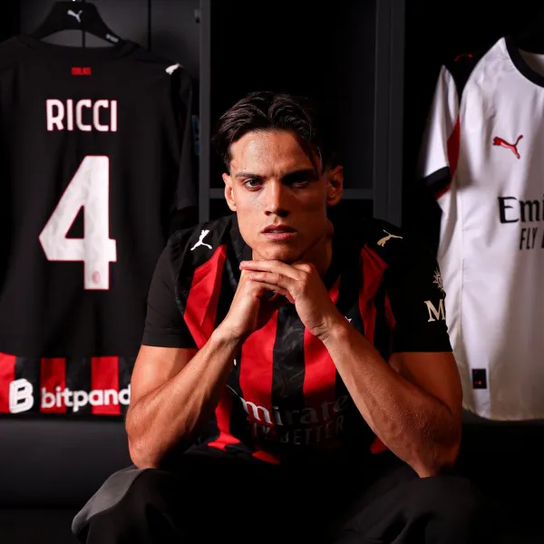 Milan, Samuele Ricci'yi duyurdu!