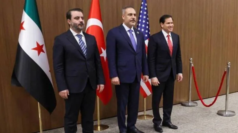Murat Yetkin: Suriye’de hiçbir şey bitmiş değil, daha yeni başlıyor; işler ters giderse hükûmetin “Terörsüz Türkiye” projesi olumsuz etkilenir