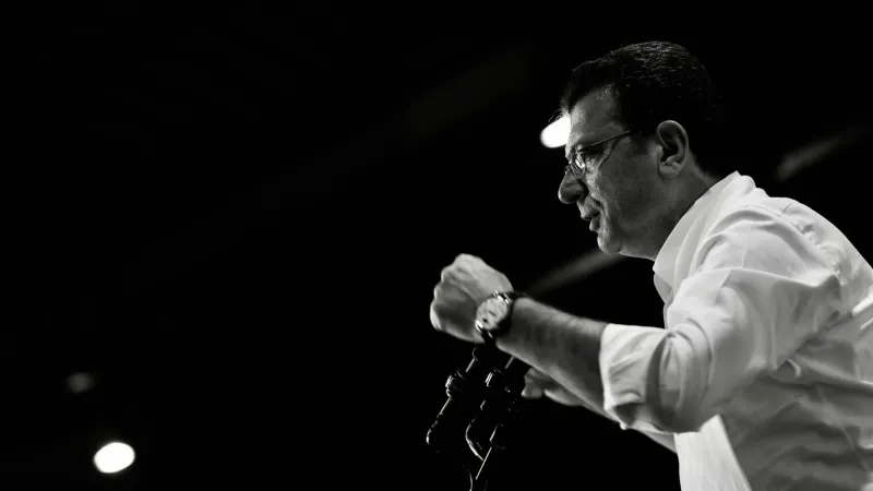 Avrupa'dan İmamoğlu'na Neden Sessizlik? Gazetecilerden Sert Tepki!
