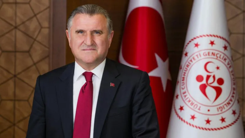 Galatasaray Türkiye Kupası Şampiyonu! Bakan Bak'tan Tebrik Mesajı