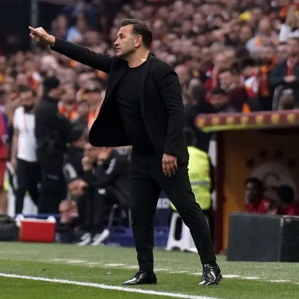 Okan Buruk Tarih Yazdı! Galatasaray'a Kupa Getirdi