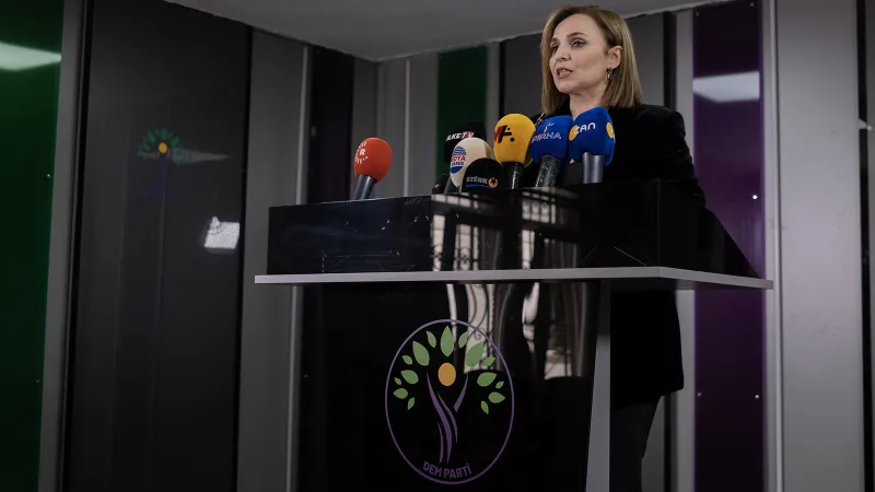 PKK Fesih Kararı: DEM Parti'den Kritik Uyarı! Ne Anlama Geliyor?