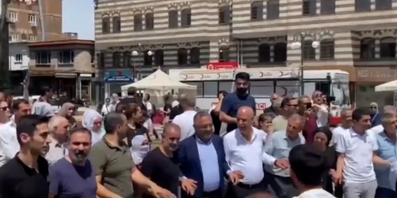 Diyarbakır'da Halay Şov! Sezgin Tanrıkulu da Coştu Mu?