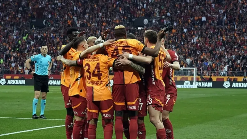 Galatasaray Trabzon'a Hangi Yıldızlarla Gidiyor? İşte Kadro!