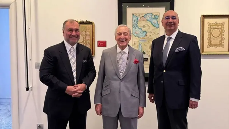 Ülker ve Koç'tan Sürpriz Buluşma! Miami'de Neler Konuşuldu?