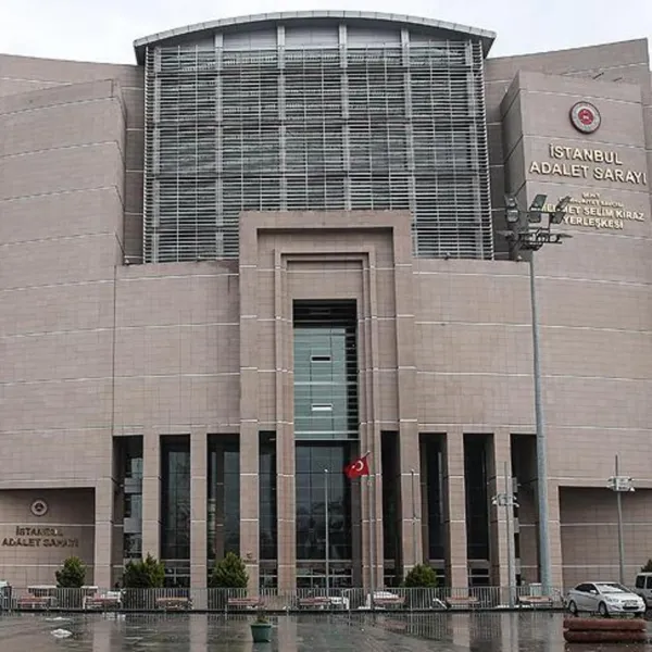 İmamoğlu'nun Hakimlik Sorgusu Tamamlandı: Karar Bekleniyor
