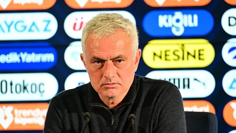 Mourinho'dan Okan Buruk'a Şok Sözler: Hollywood Yıldızı mı?