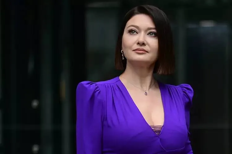 Nurgül Yeşilçay İstanbul'u Neden Terk Ediyor? Şok Gerekçe!