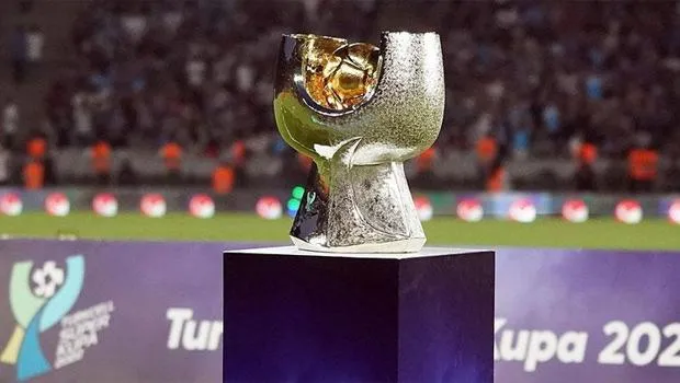 Süper Kupa'da Devrim! Galatasaray, Fenerbahçe, Trabzon Kapışacak Mı?