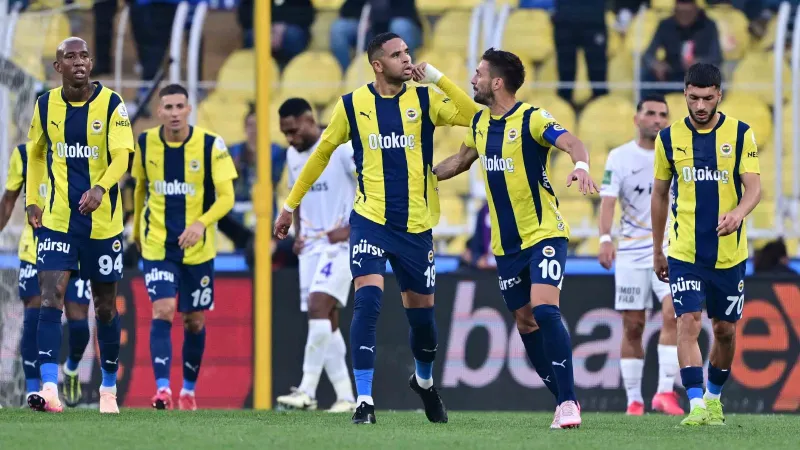 En Nesyri'den Gol Sonrası Şok Hareket! Fenerbahçe Tribünleri Ayağa Kalktı